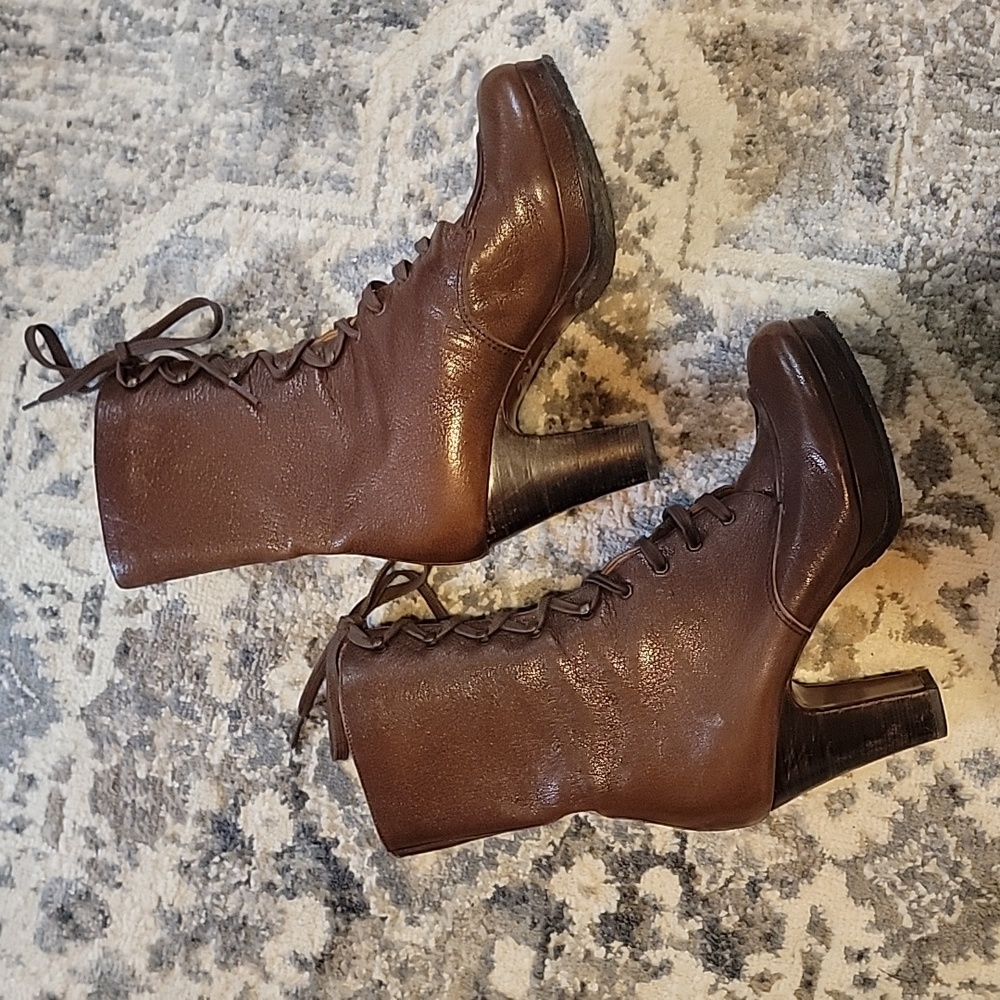 Chie Mihara - image 3